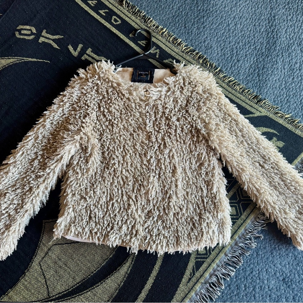 Chic Shaggy Jacket